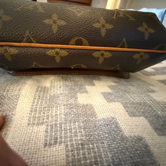 Vintage Louis Vuitton Musette shoulder bag - Picture 4 of 16